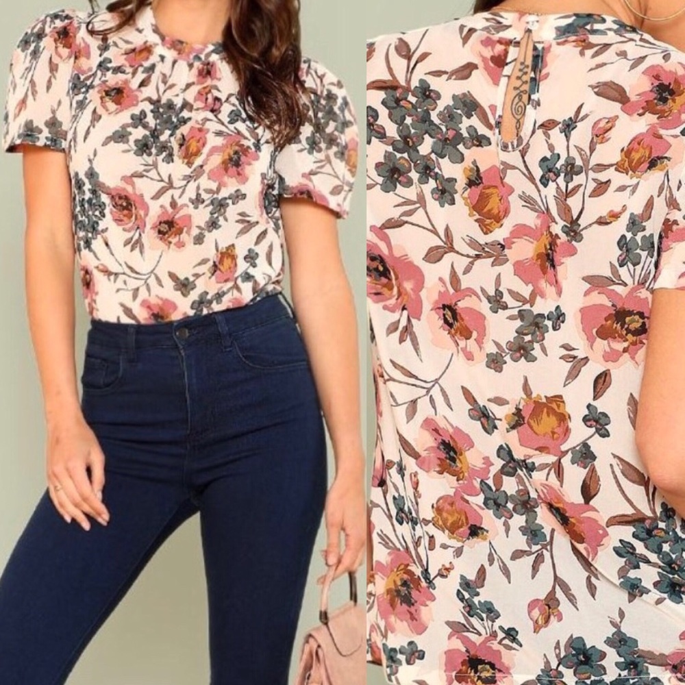 ๐Floral puff sleeve blouse - Picture 3 of 8